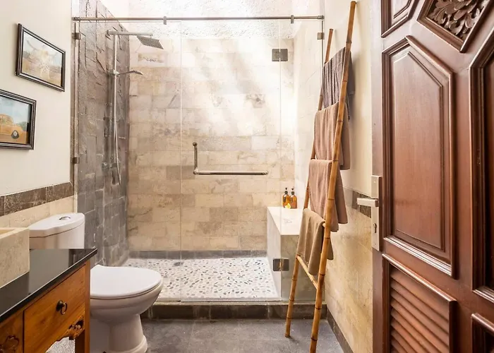Indah Lagi *